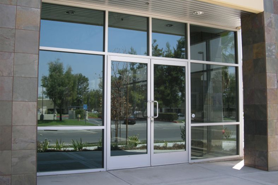 Kissimmee-commercial-door-repair
